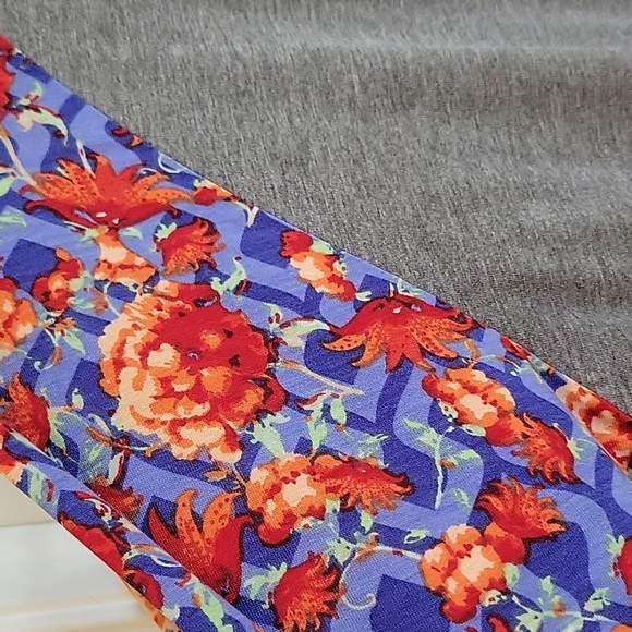 Lularoe Randy - Picture 3 of 4